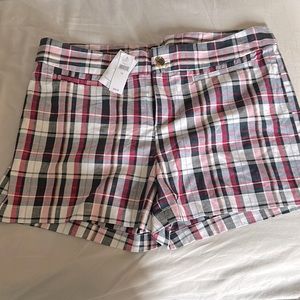 NWT 14 inch Banana Republic shorts